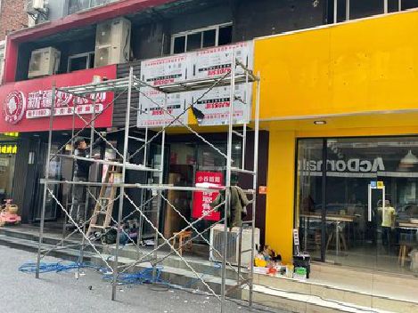 南陵制作广告招牌如何避免它发黄？